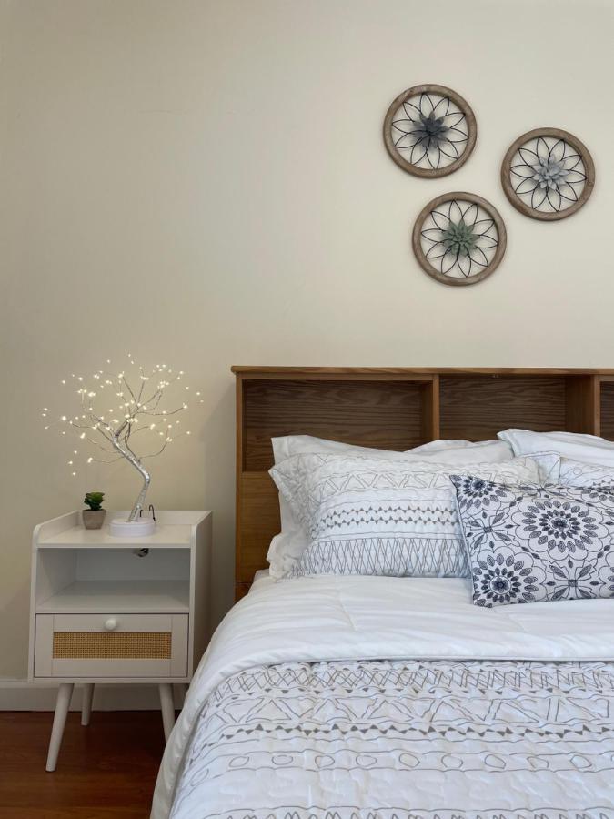 9Am Check-In Coastal Getaway - Luxe Suite Near Cliff, Lake & Local Shops Дейли-Сити Экстерьер фото